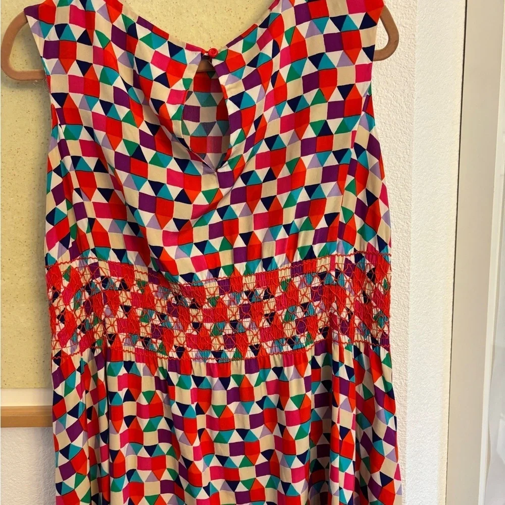 Kate Spade,Blaire Tile Print, 💯%Silk, Size 4